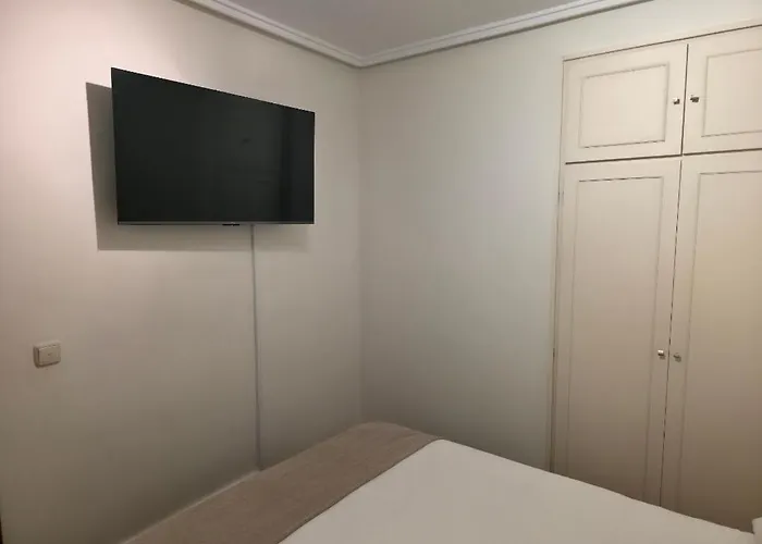 Big With 3 Parking Included *