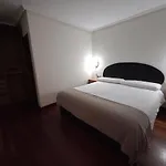 Big With 3 Parking Included Сан-Себастьян