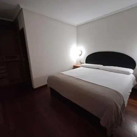 Big With 3 Parking Included San Sebastián