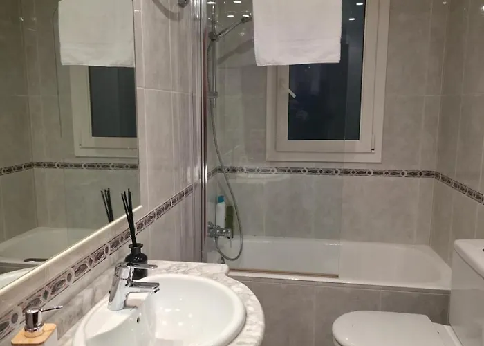 아파트 Big With 3 Parking Included 산세바스티안